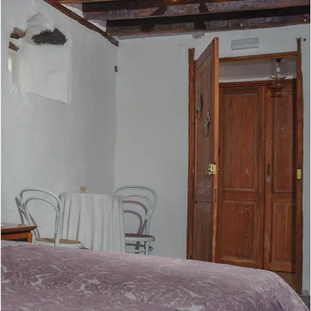 Casa Emblemática Bed & Breakfast 2*