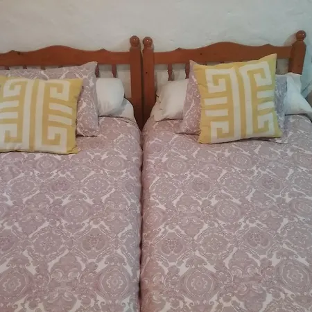 فندق مبيت وإفطار Casa Emblematica 2*