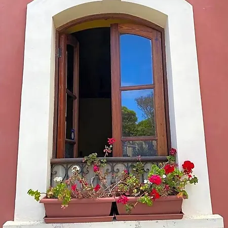 Casa Emblematica Oda ve Kahvaltı
