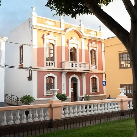Bed and breakfast Casa Emblemática 2*